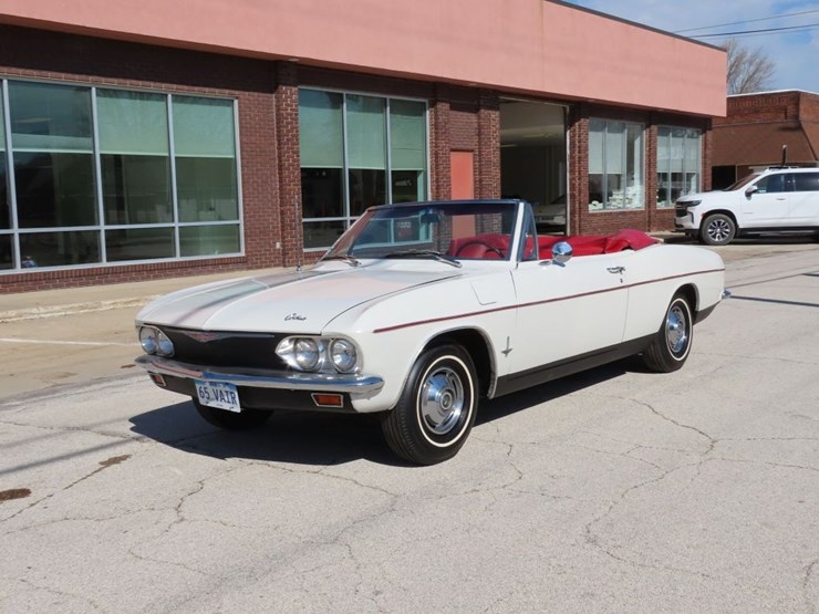 1965-chevrolet-corvair-monza-convertible-image-1