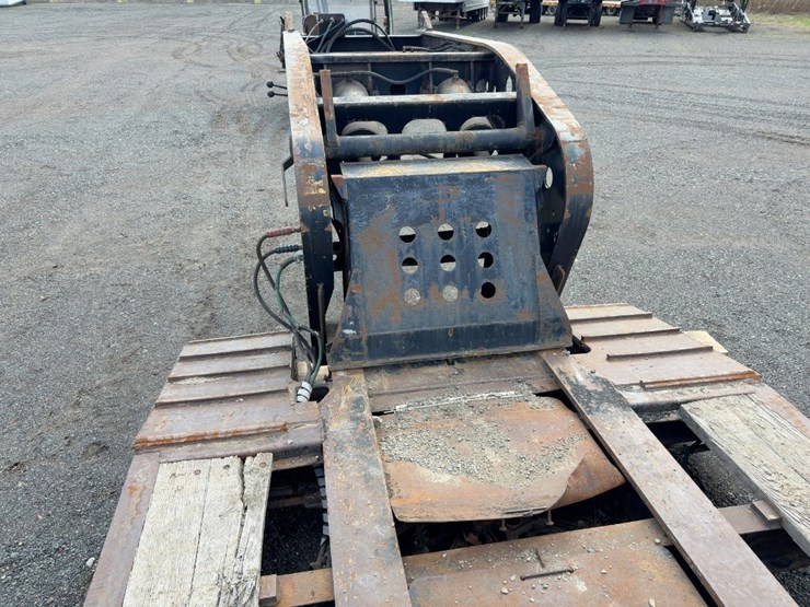 2011-fontaine-magnitude-image-21