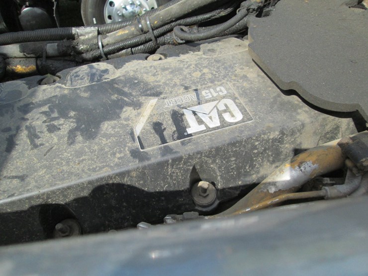 2008-peterbilt-389-image-21