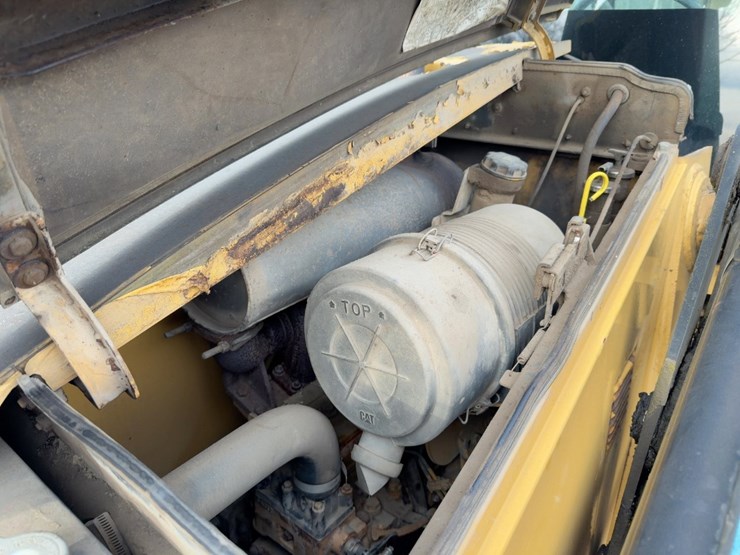 1997-caterpillar-426c-image-23