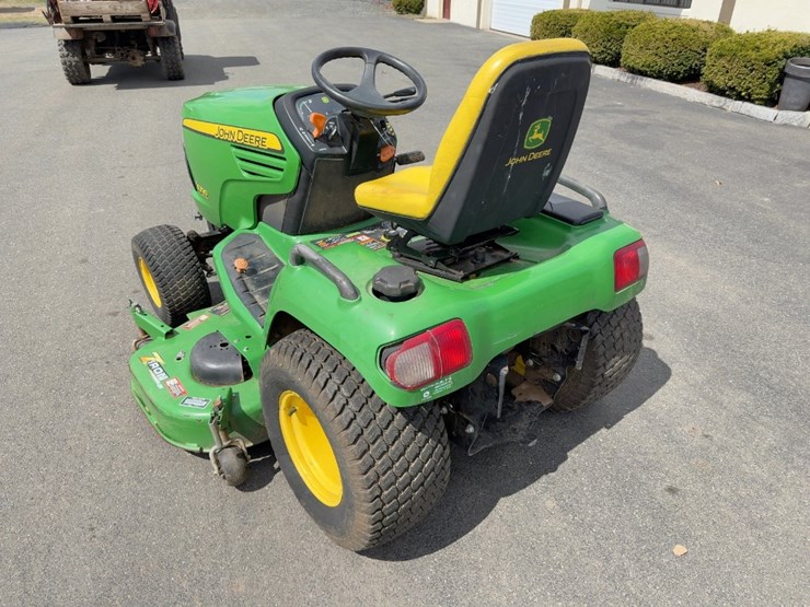 john-deere-x720-image-3