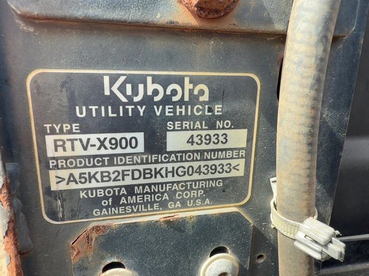 2017-kubota-rtv900-image-18