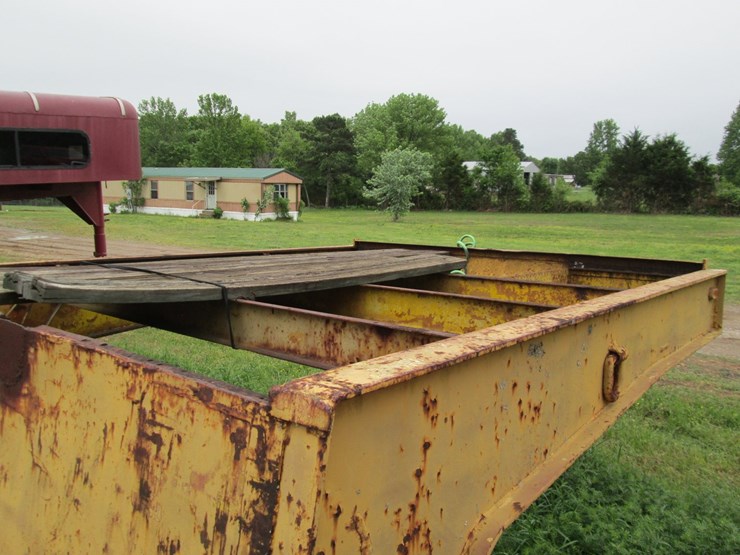 #46170-•-homemade-22'-t/a-steel-fixed-neck-lowboy-trailer-image-18