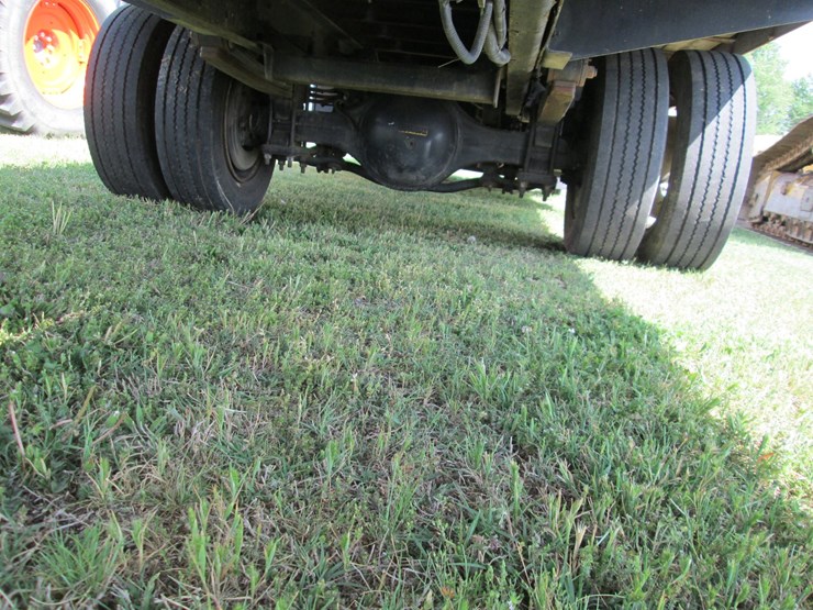 #46152-•-2005-chevrolet-s/a-single-cab-flatbed-truck-1gdg5c1e75f902740-image-9