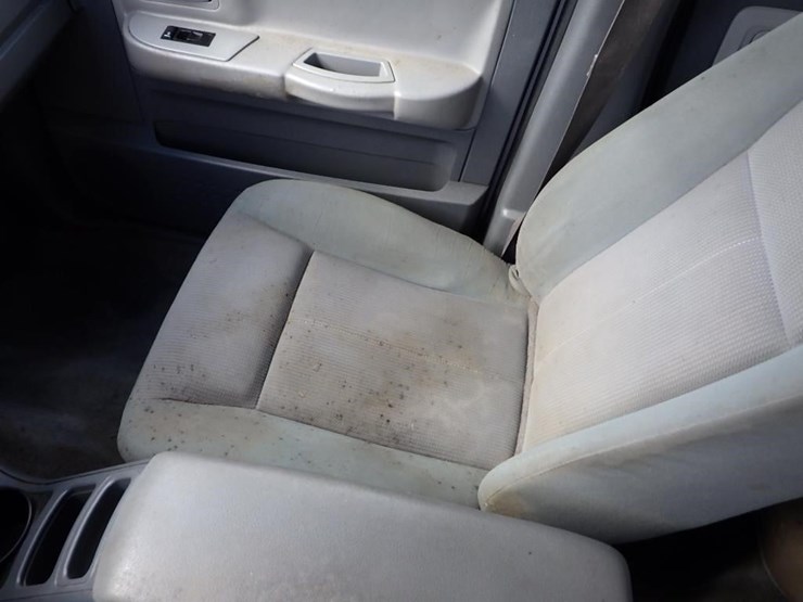 2005-dodge-dakota-image-33