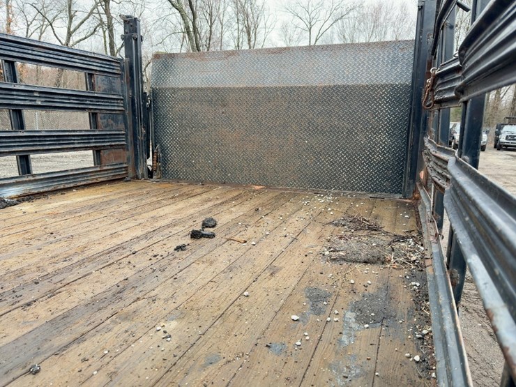 2015-dodge-ram-4500hd-image-13