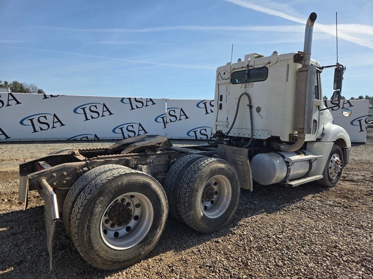 2007-massey-ferguson-8-image-5