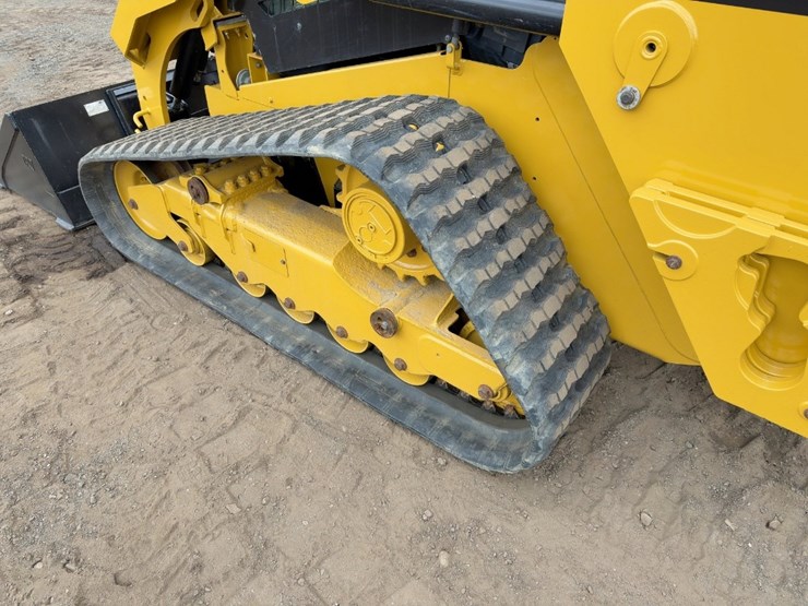 2016-caterpillar-279d-image-14