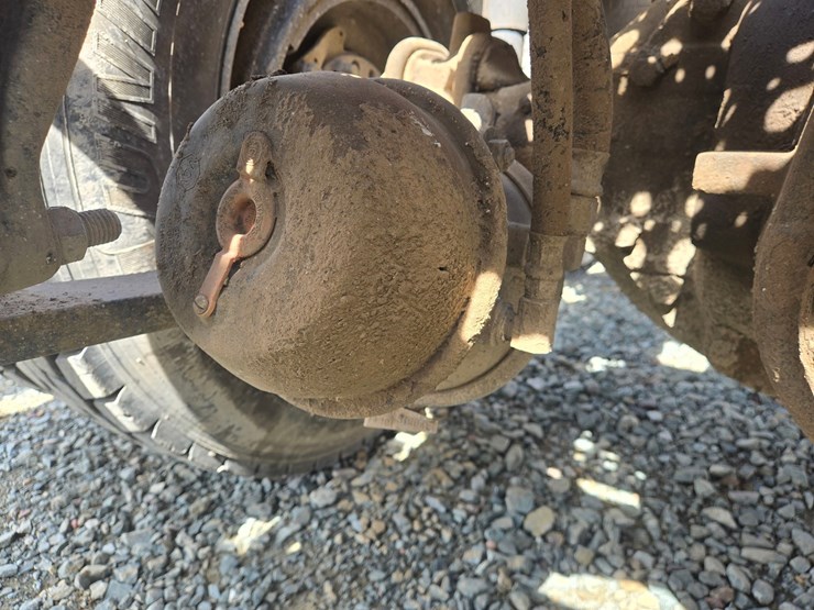 2007-massey-ferguson-8-image-40