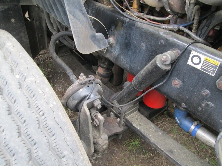 2008-peterbilt-387-image-22