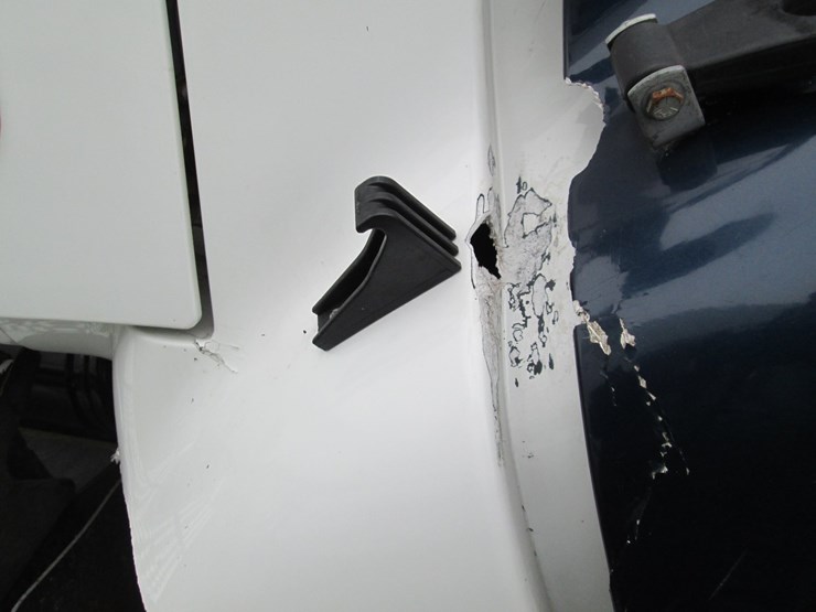 2008-peterbilt-387-image-17