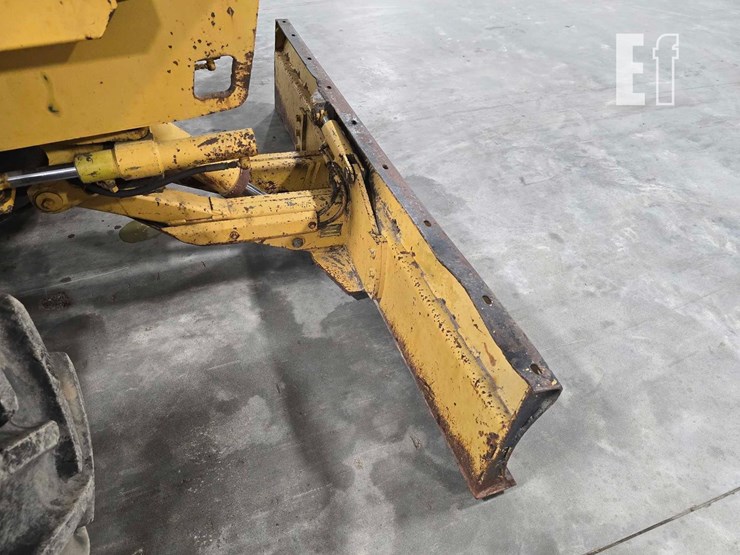 2007-vermeer-v8550-image-17