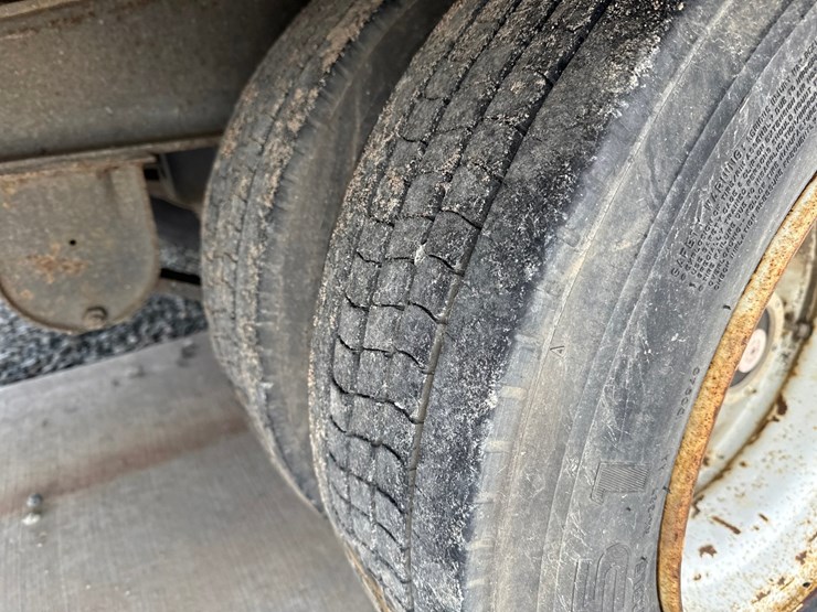 2005-massey-ferguson-8-image-32