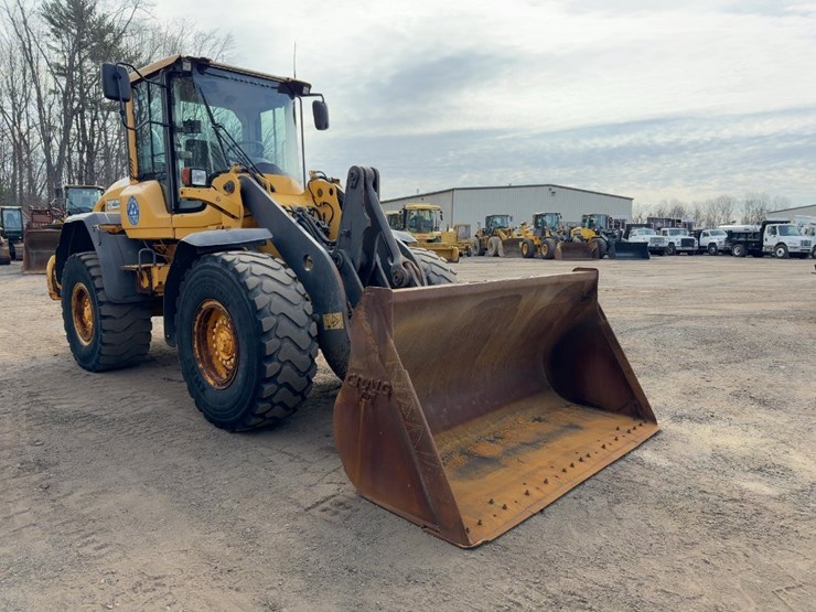 2013-volvo-l70g-image-7