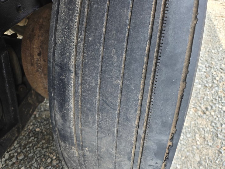 1991-peterbilt-357-image-91