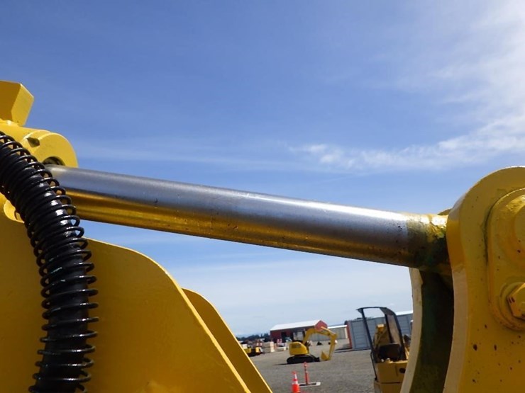 komatsu-pc28uu-image-21