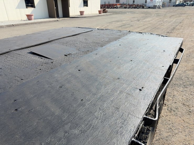 2015-ford-f350-xl-image-12