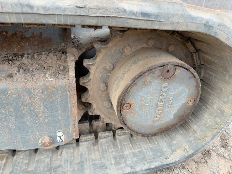 2014-volvo-ecr58d-image-23