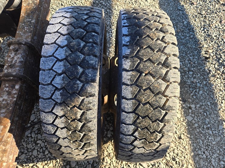 2017-massey-ferguson-8-image-75