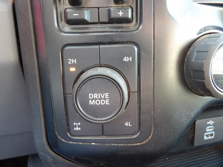 2023-ford-f250-image-20