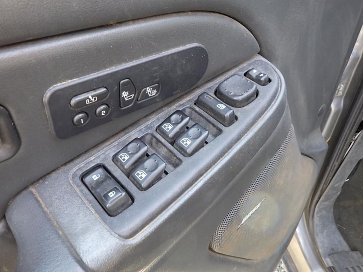 2007-gmc-sierra-2500hd-image-29