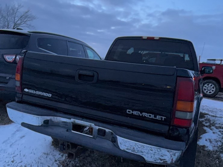 2001-chevrolet-2500-image-22