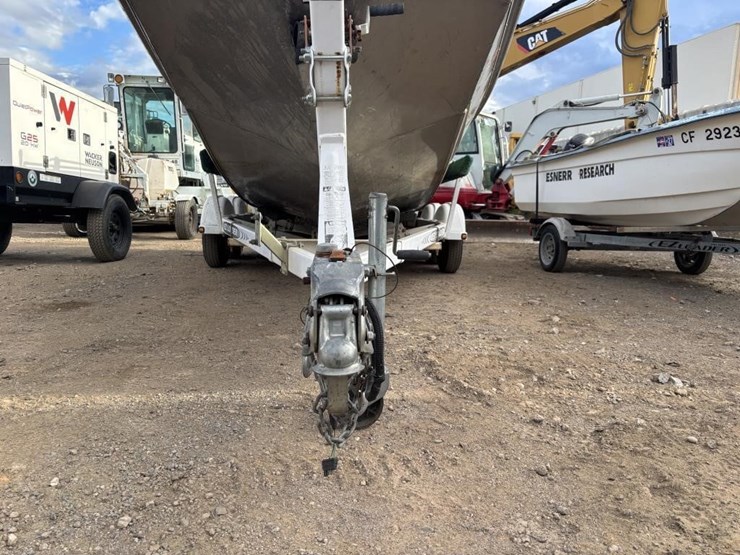 1999-unknown-trailer-image-25