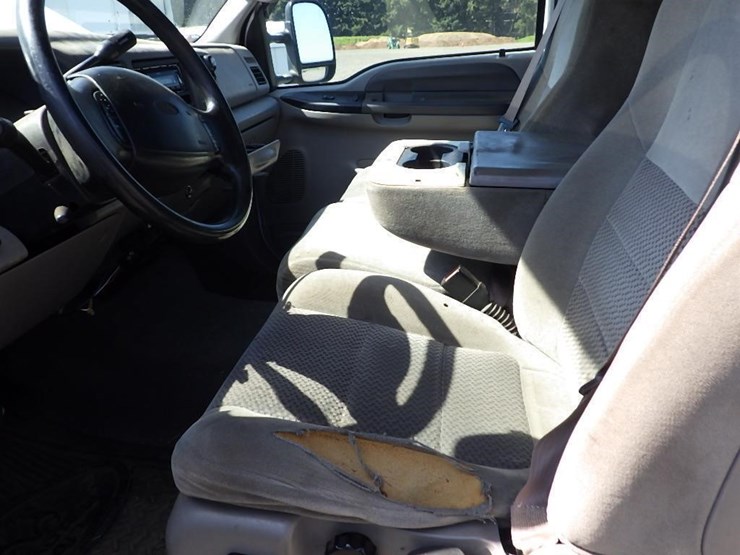 2001-ford-f350-image-22