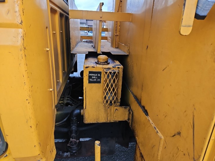 1987-ford-f800-image-35