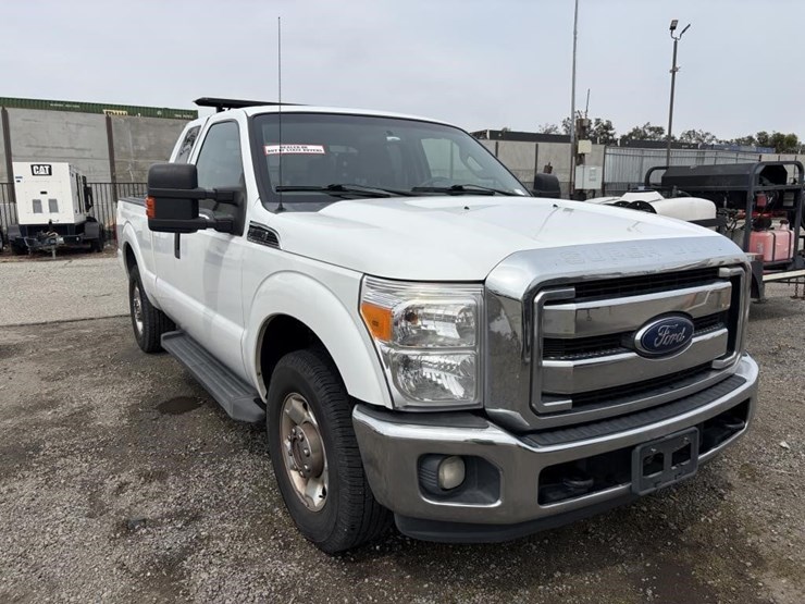 2011-ford-f250-image-2