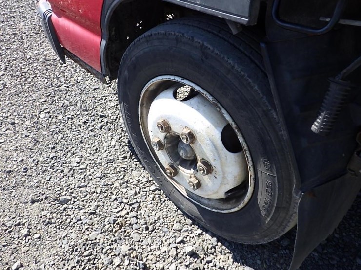 1999-isuzu-nqr-image-18