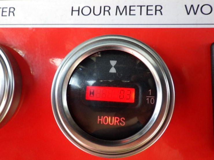 2026-sdlanch-ssl580-skid-steer-tracked-loader-image-16