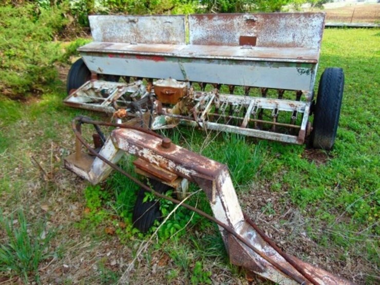 oliver-double-drill-with-hitch-image-5