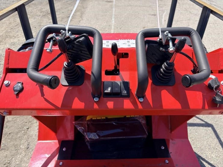 2026-agt-sda-140t-crawler-loader-image-10