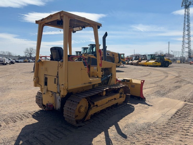 1994-caterpillar-d3c-iii-image-5