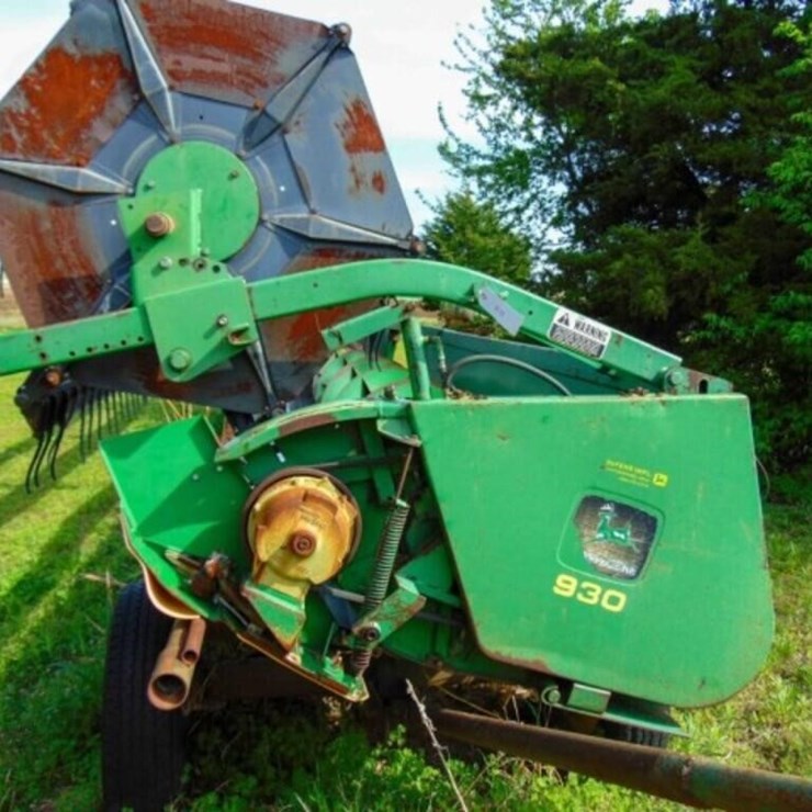 JOHN DEERE 930