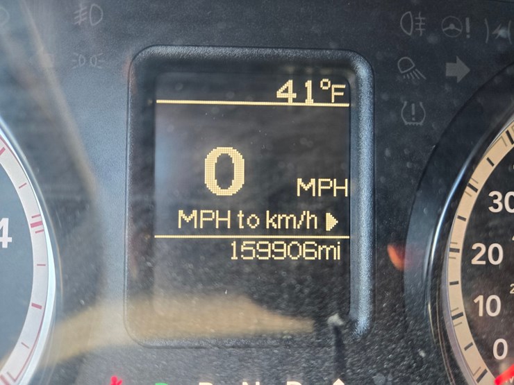 2017-massey-ferguson-8-image-61