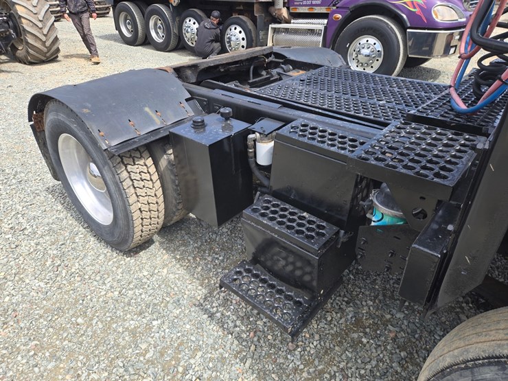 caterpillar-3116-image-22