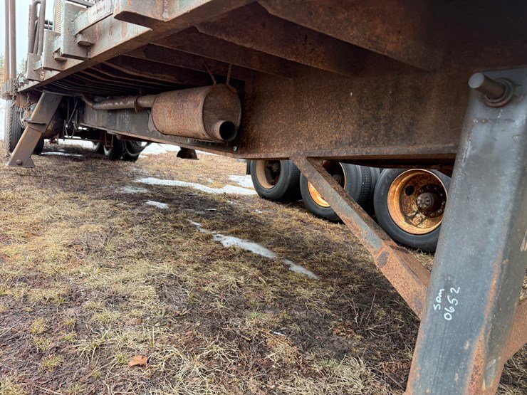 #1127-•-48'-log-loader-trailer-image-38