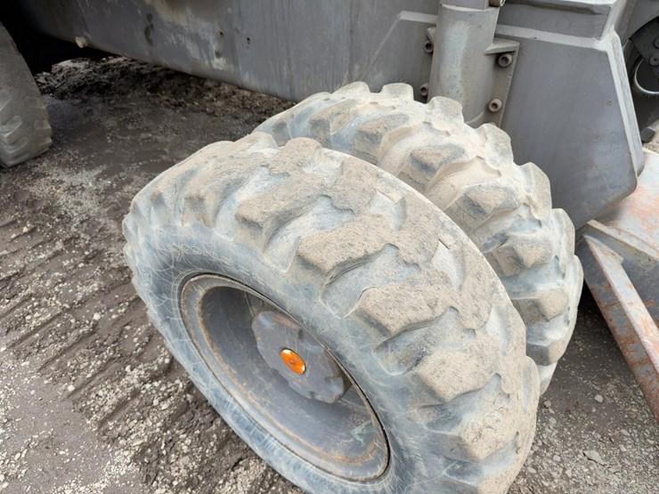 1994-akerman-ew200-image-19