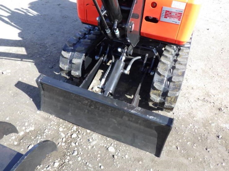 2026-sdlanch-me15-hydraulic-excavator-image-9