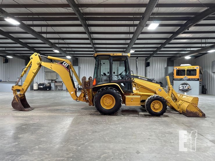 2001-caterpillar-420d-image-6