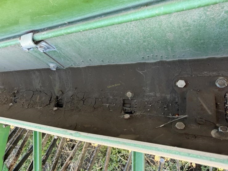 john-deere-8200-image-12