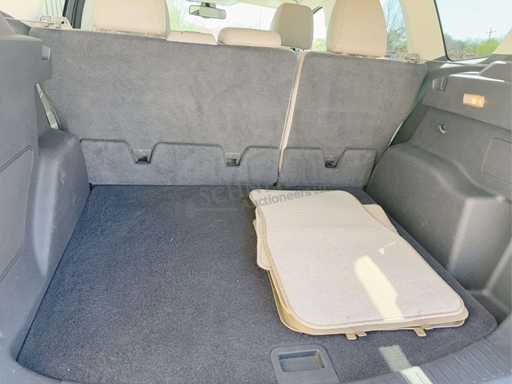 2014-ford-escape-titanium-image-38