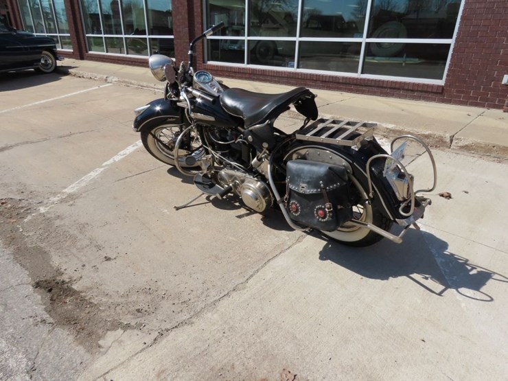 1948-harley-davidson-motorcycle-image-28