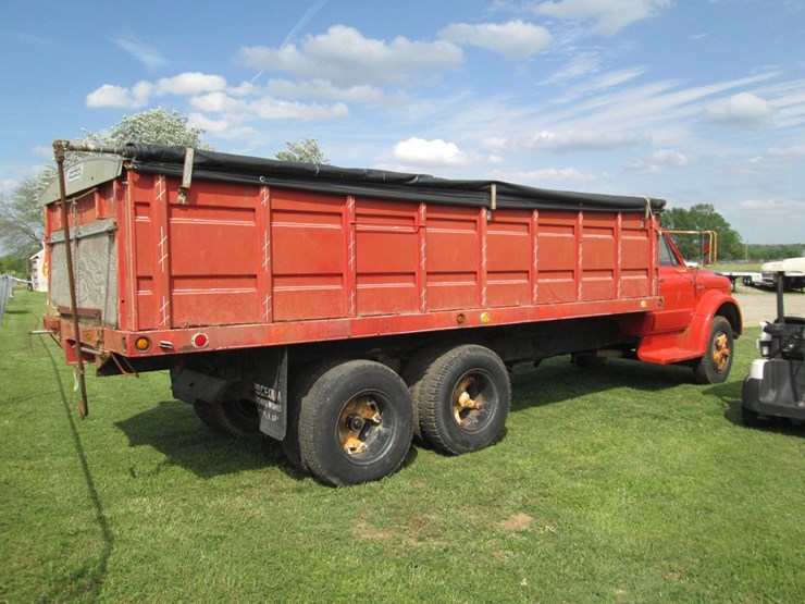 1969-chevrolet-c60-image-3