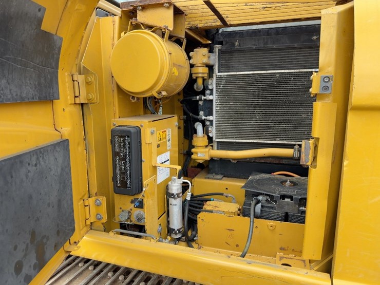 2008-caterpillar-312cl-image-31