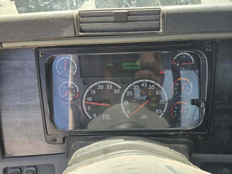 2007-massey-ferguson-8-image-73