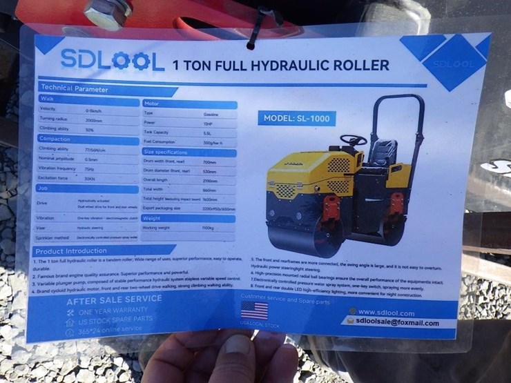 2026-sdlool-1000-vibratory-smooth-drum-roller-image-12