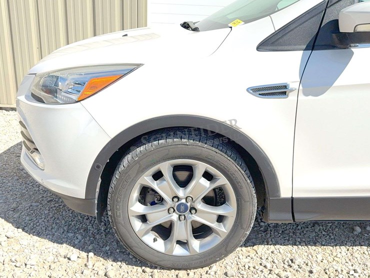 2014-ford-escape-titanium-image-52